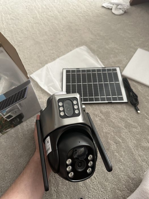 Camera video dubla 4g cu SIM si transmitere, panou solar inclus