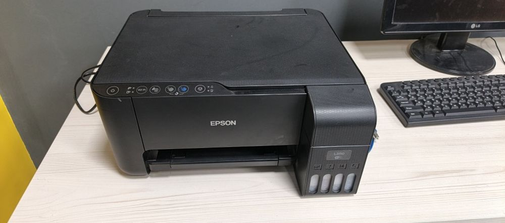 Epson L3150 rangli printer 3v1 Wi-Fi holati juda zo'r