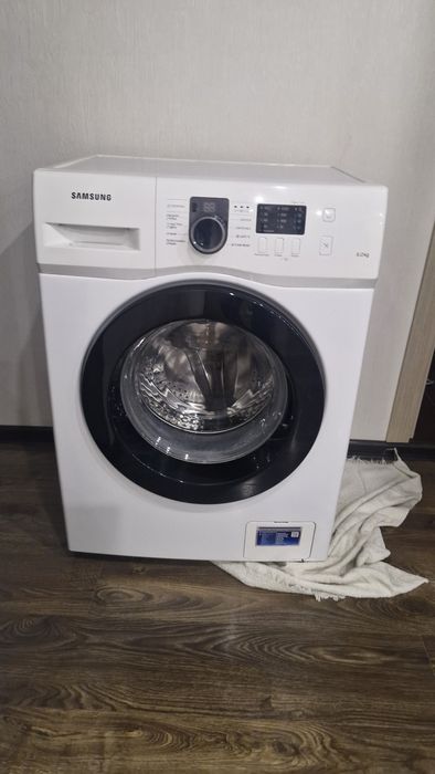 Продам стиральную машину