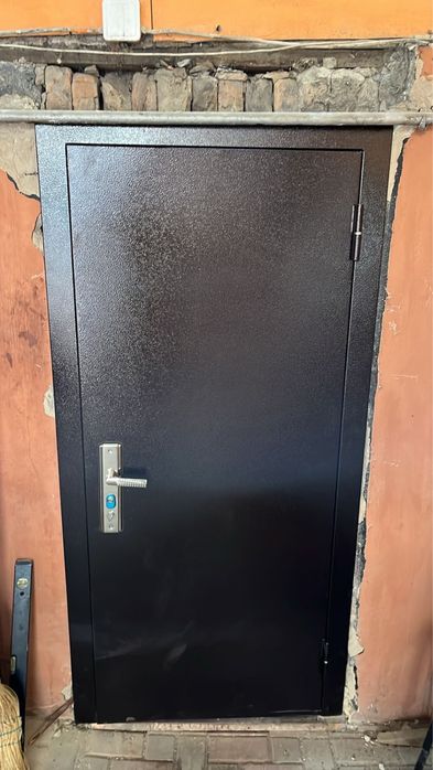 Изготовление металлических дверей