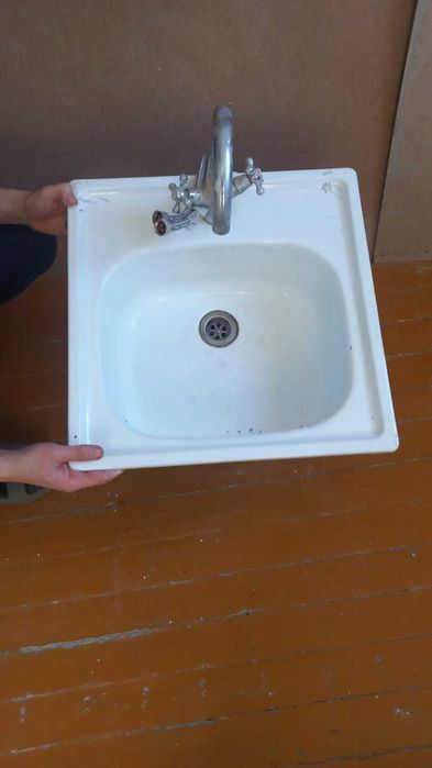 Раковина эмалированная