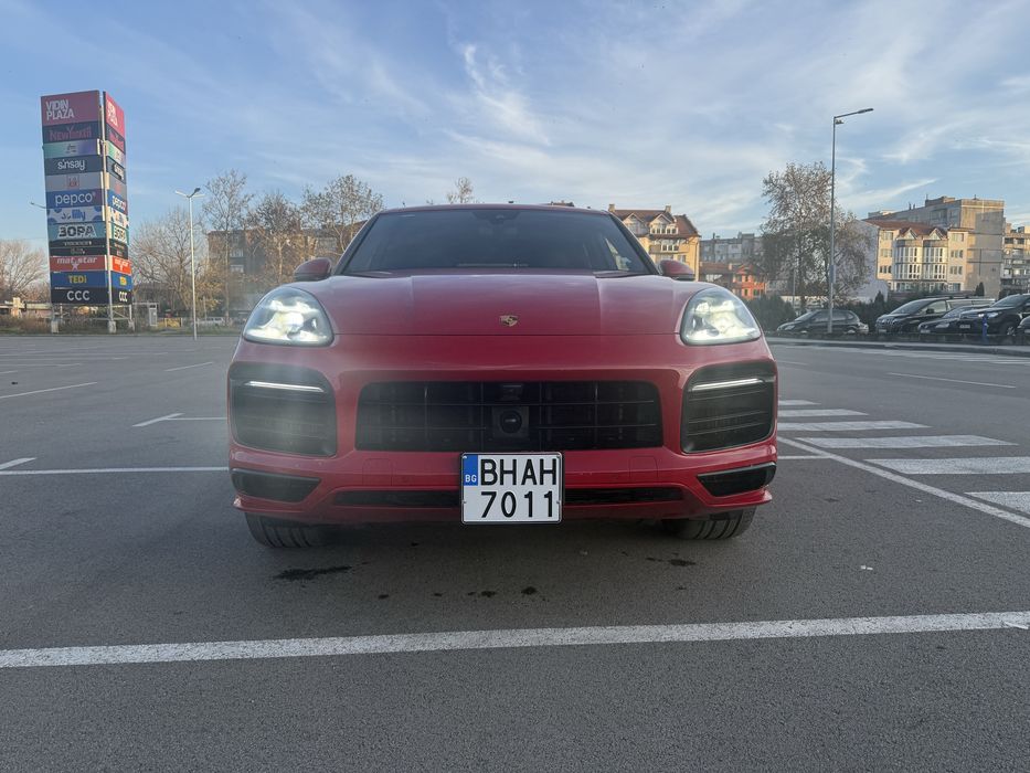 2021 Porache Cayenne GTS