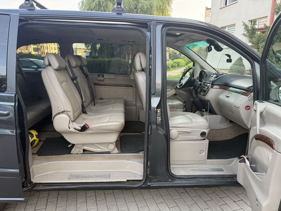 Mercedes Viano 8 locuri Impecabil