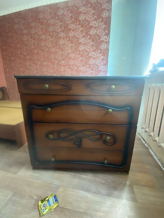 Спальный гарнитур