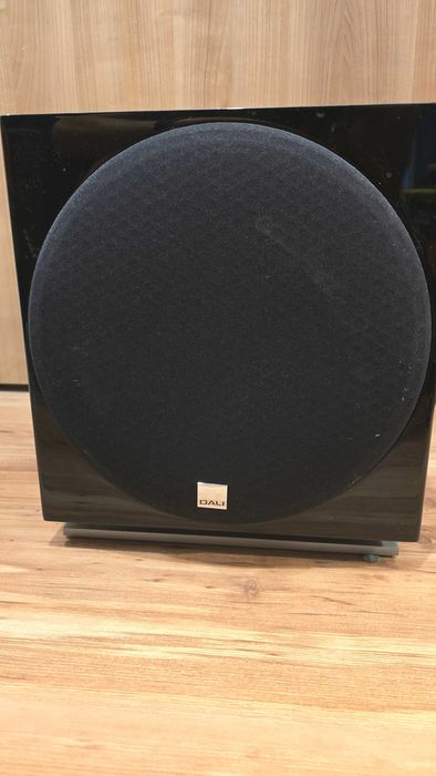 5.1 аудио система за домашно кино Klipsch R-28F, R-14S, R-25C, Denon AVR X2200W, Dali Subwoofer E-12F
