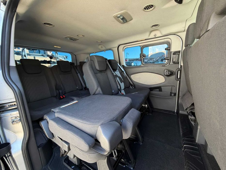 Ford tourneo custom nu transit