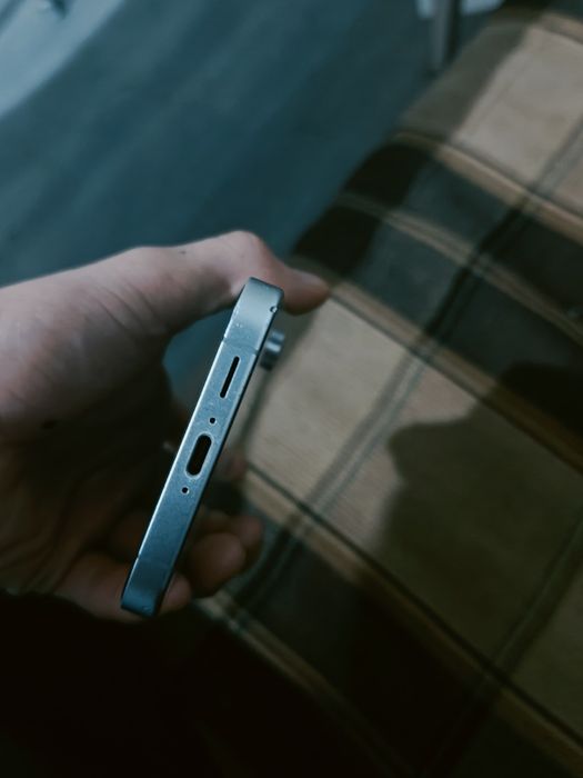 Samsung s24 fe 8/256