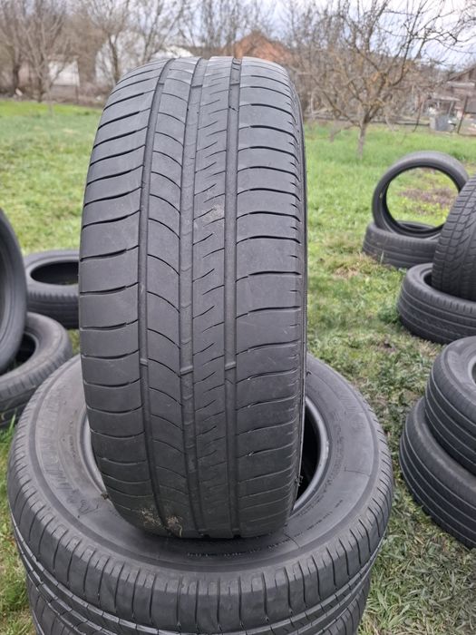 Vand 1 sau 2 anvelope 205 60 16 michelin de vara se da si 1 buc