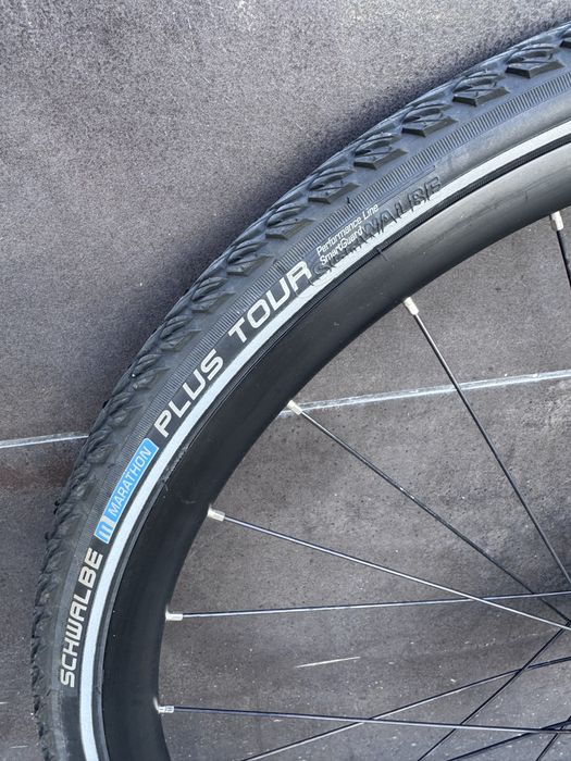 Roata fata sosea gravel 28