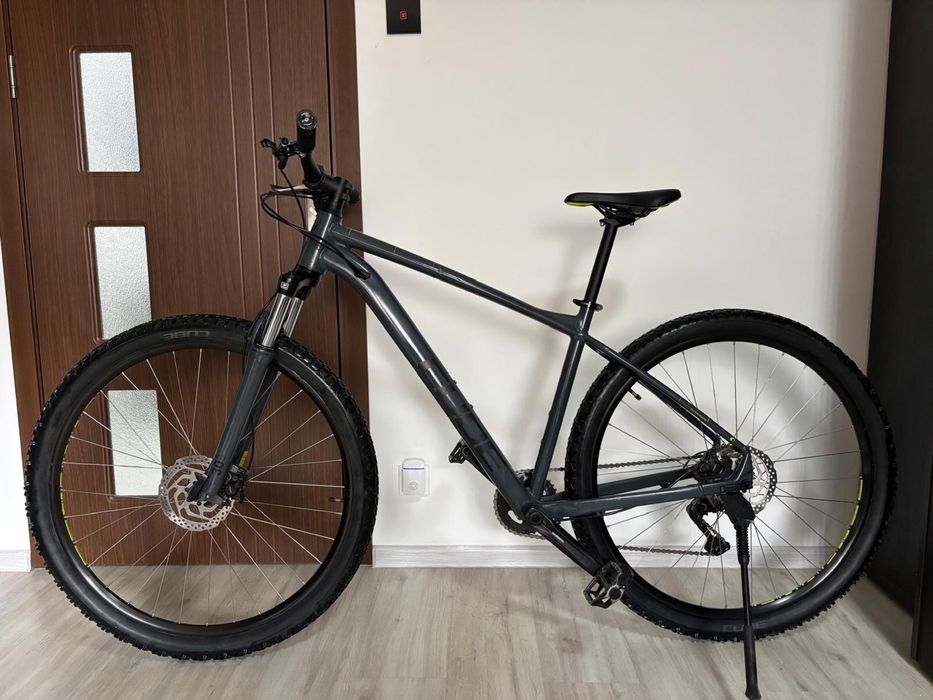 Bicicleta Cube Aim Pro 29