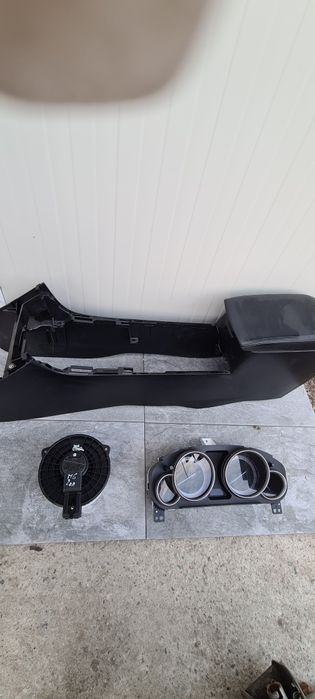 Cotiera piele,ceasuri bord,aeroterma mazda 6 GH,motor 2,2 D,2007-2012