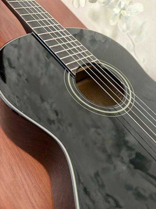 Классическая гитара YAMAHA C40 Black