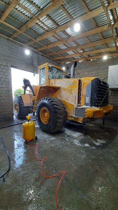 Погрузчик Волво 2002йил 5 куба