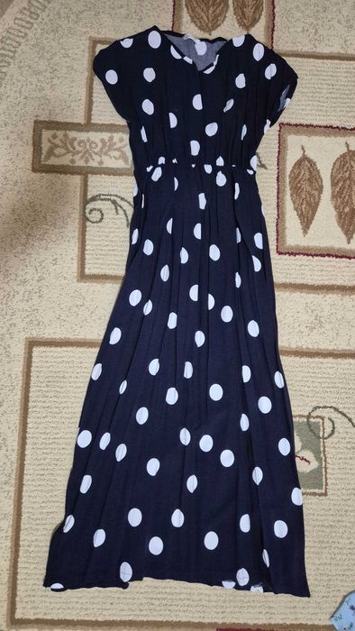 Срочно продаю одежду