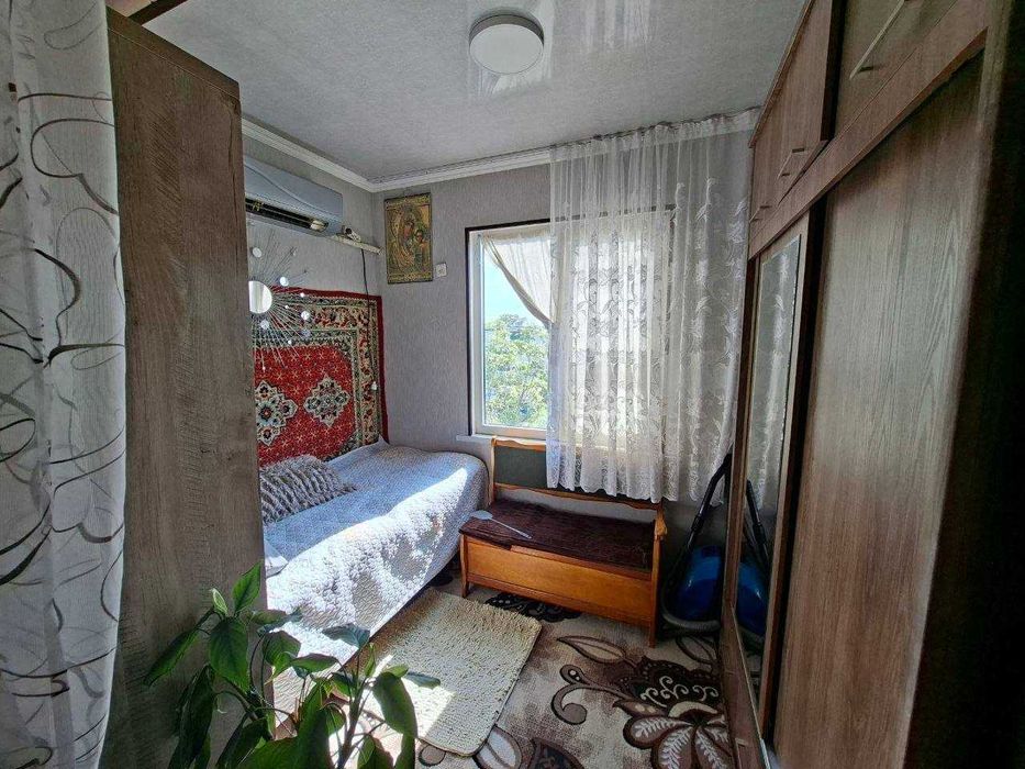 2х комнатная квартира срочна улучшенная планировка