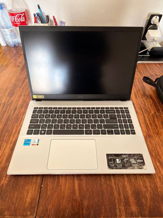 Acer aspire 3 i5 Intel iris graphics./ SSD 512 ГБ) 16 gb ram