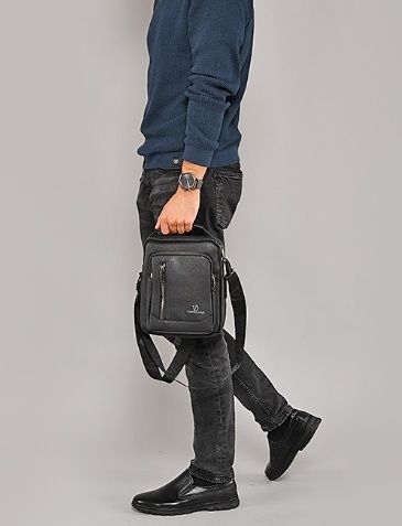 Мъжка чанта ежедневна черна