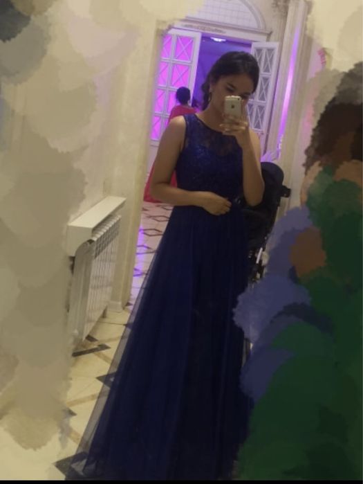 Вечернее платье