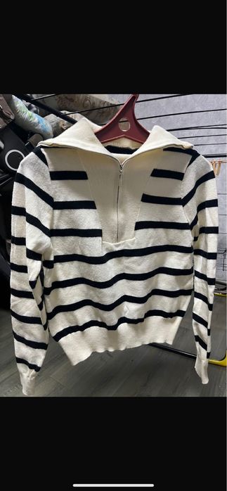 Кофта женская с воротником