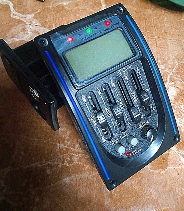 Звукосниматель для акустической гитары с 5 ти полосным эквалайзером