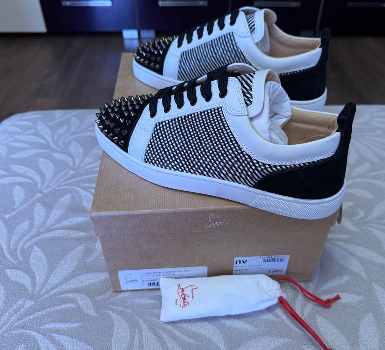 Christian Louboutin Junior Spike Кецове 41 ORIGINAL