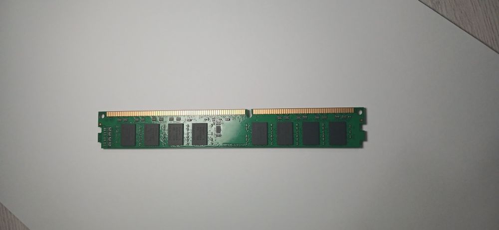 DDR4 8GB RAM xotira  Juda tez ishlaydi Yangi