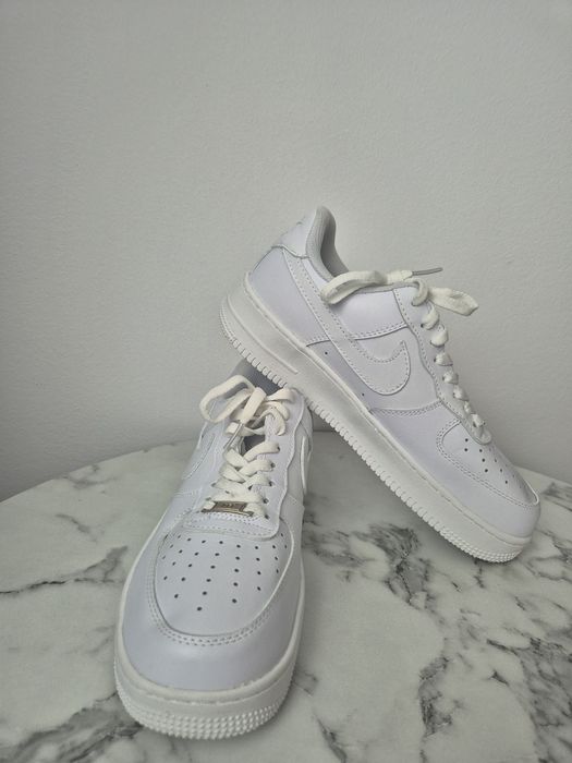 Adidași Nike Air Force 1 '07 "Triple White"