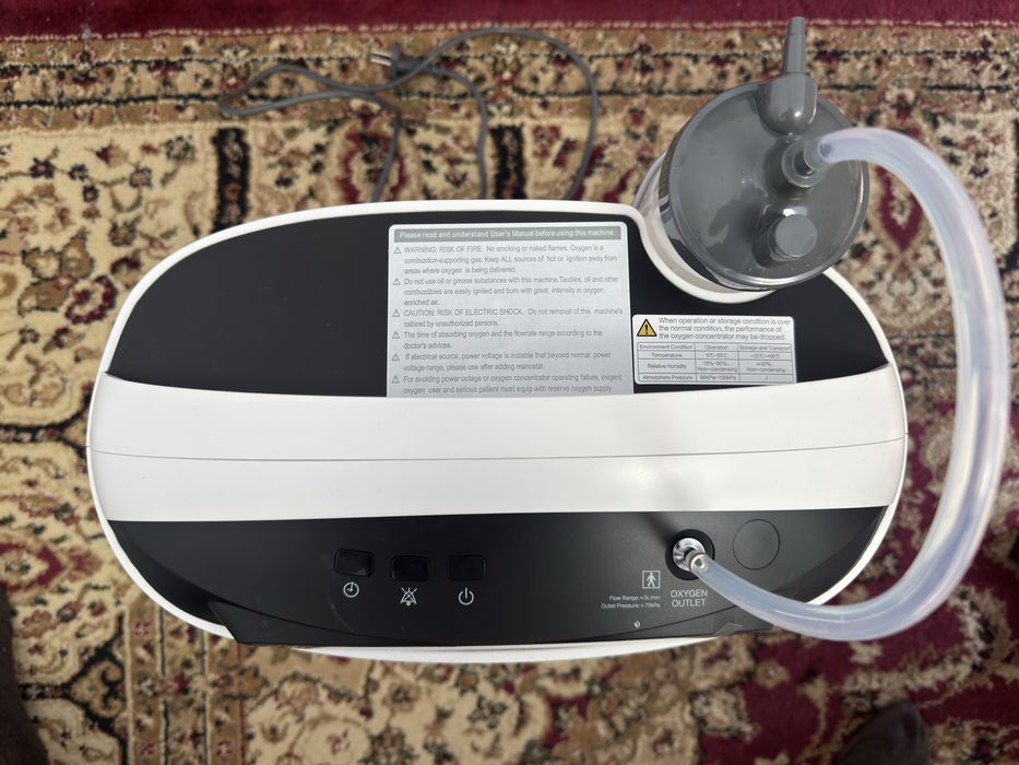 Продам кислородный концентратор Yuwell 8F-5A