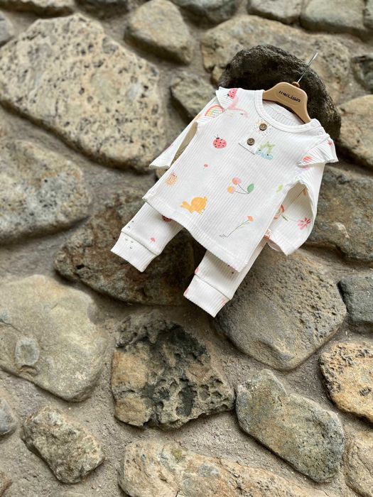 Комплект за момиче - 2 части (рипс)