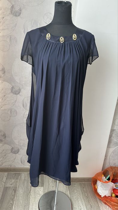 Продам платья. В отличном состоянии