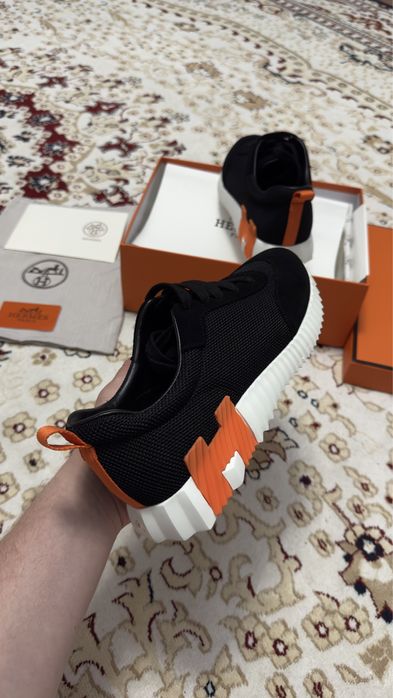 Hermes Bouncing Sneakers