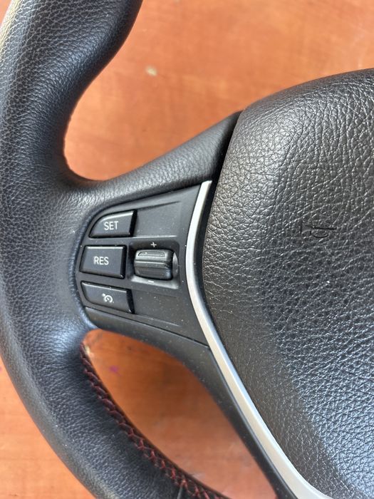 Volan piele cu airbag Bmw F30 model cu comenzi