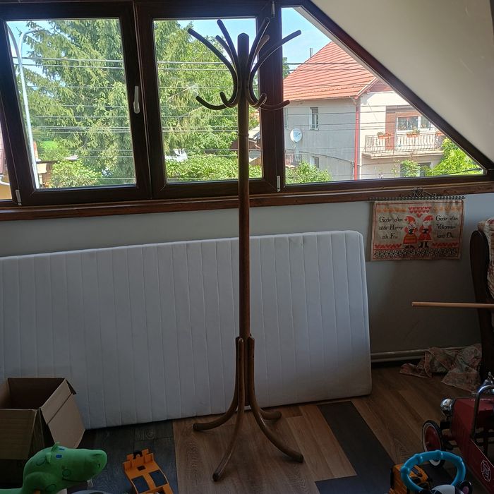 Cuier rustic din lemn
