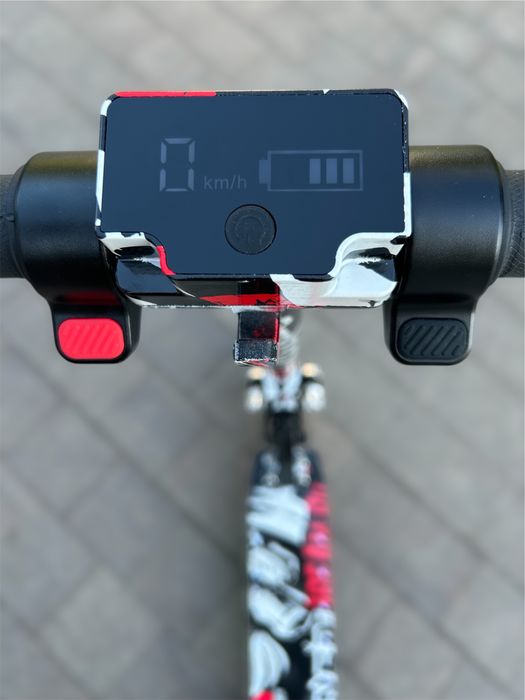 Электросамокат детский новый!