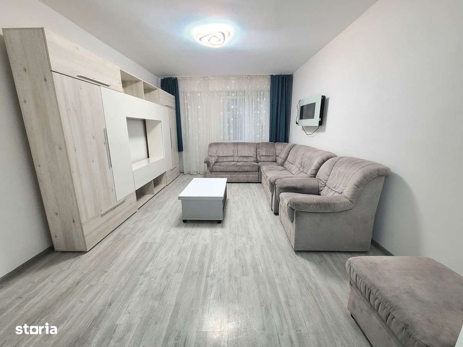 Inchiriez 3 cam Tudor modern