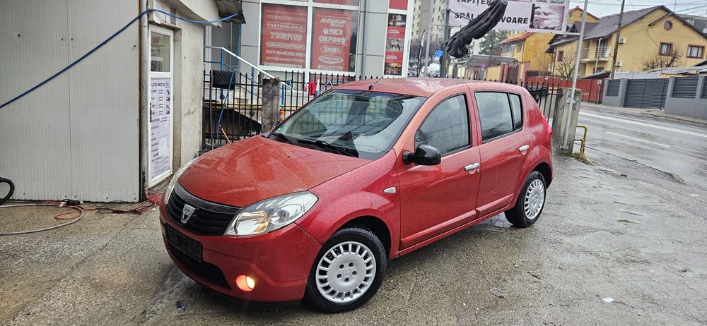 Sandero 2010 benzina 1.6 euro 4