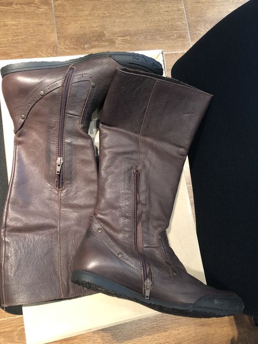 Ботуши- нови