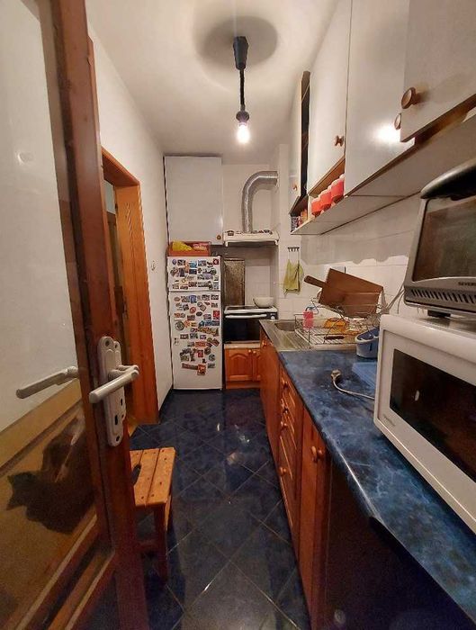 Дава се под наем Тристаен апартамент в Бургас, Възраждане - 88 кв.м за 229.5 € - Снимка #8