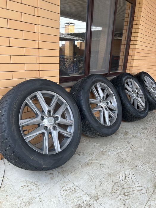 Лексус 470те турган 250мың тг