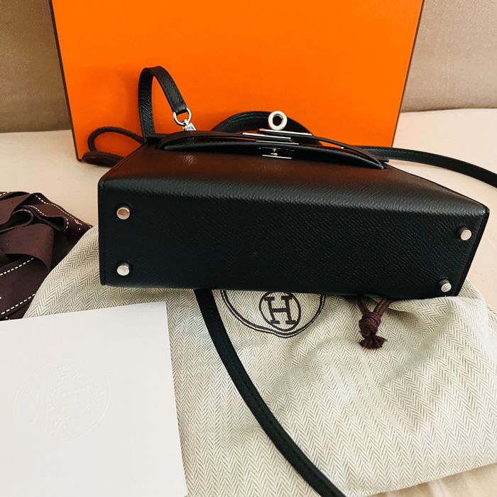 Hermes kelly чанта