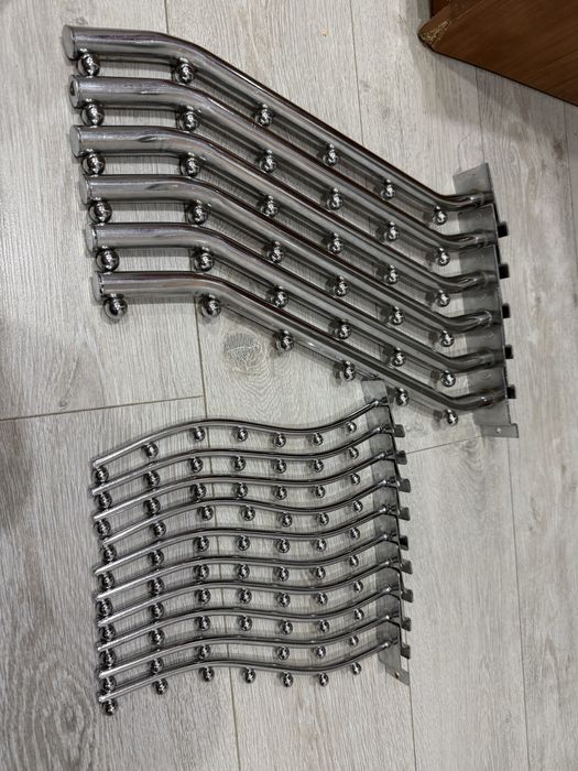 Продаётся кронштейн.