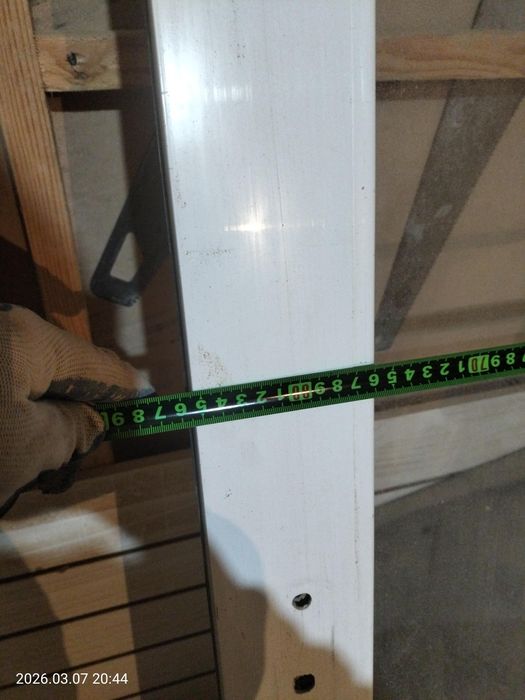 Пластиковые дверь без каркаса