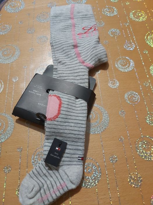 Чорапогашник за бебе на Tommy Hilfiger