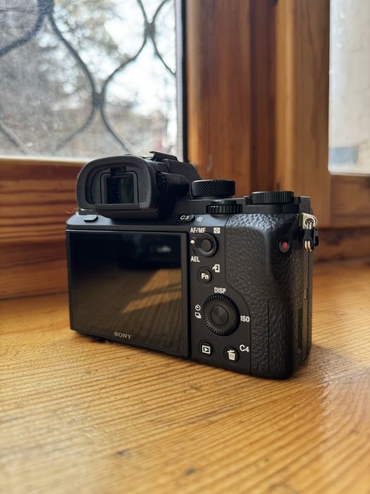 Sony A7Sii в идеальном состоянии