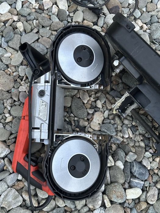 YATO YT-82185, fierăstrău cu bandă pentru metal