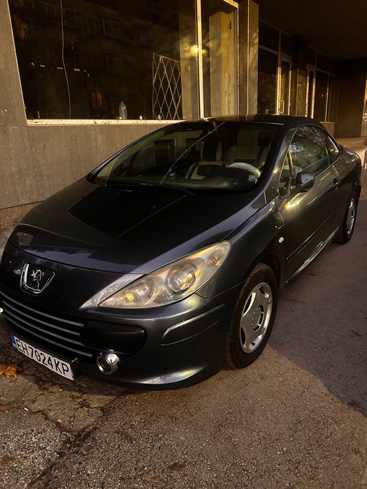 Cabrio Audi /Peugeot