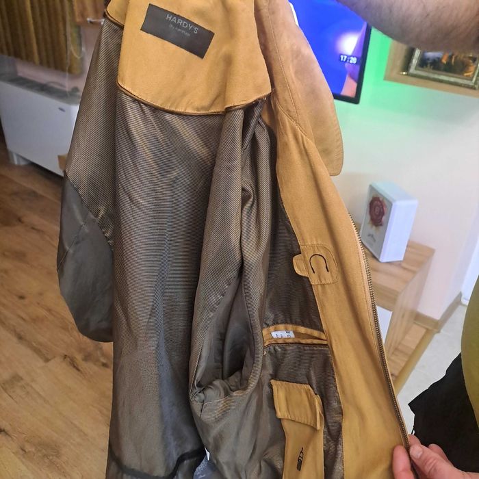 Пролетно яке велур