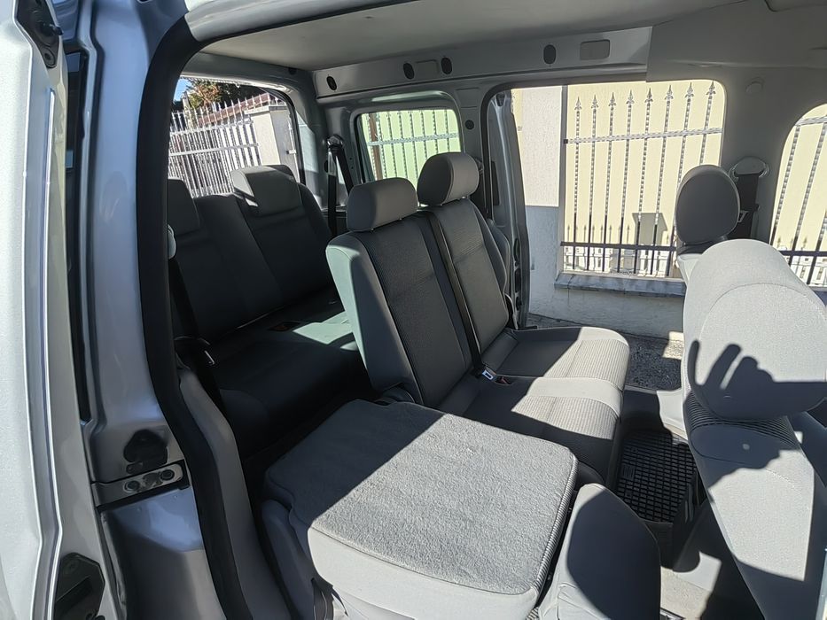 Vând Volkswagen Caddy 7 locuri, 1.9 TDI