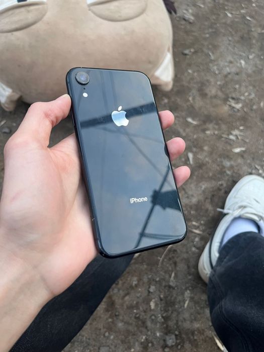 iPhone xr 128gb обмен