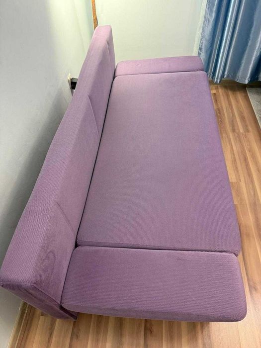 Продам диван в отличном состоянии